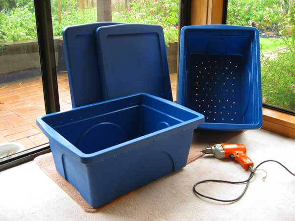 Worm Indoor Composting Containers